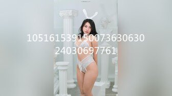 《极品CP✿魔手外购》正面全景逼脸同框偸拍Club夜场女蹲厕超多时尚靓妹方便✿好多小极品，白虎一线天真的太顶了