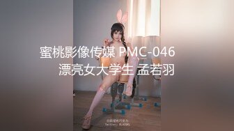  刚洗完澡老婆想操B可惜中年老公的鸡巴硬不起来只好作罢