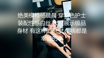  漂亮美女吃鸡啪啪 你喜欢玩游戏 我喜欢玩逼 玩爽了就是一顿爆操 射了一骚逼