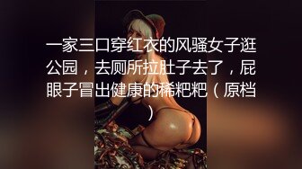 我用手指插亲弟菊花，没想到他上头了把我给干了，真实乱伦