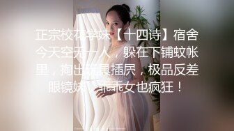 熟女阿姨 在家撅着大肥屁屁 被无套输出 再爆菊花 操的哦哦叫