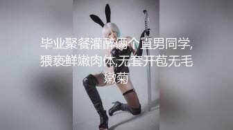 粉嫩嫩小美女楚楚动人温柔范看的鸡巴翘起来甜美